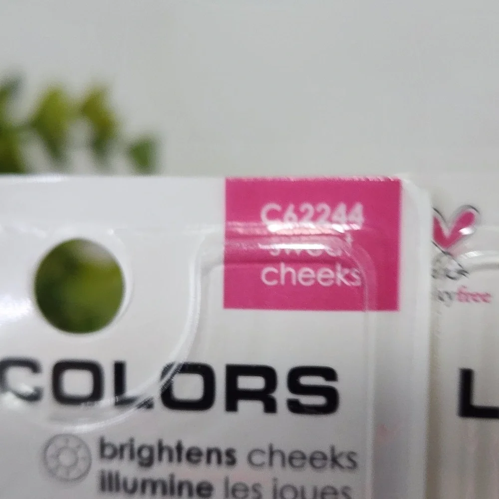 L.A. COLORS Powder Blush - Sweet Cheeks C62244 ~ 0.13 oz ~ Lot of 2 ~ New